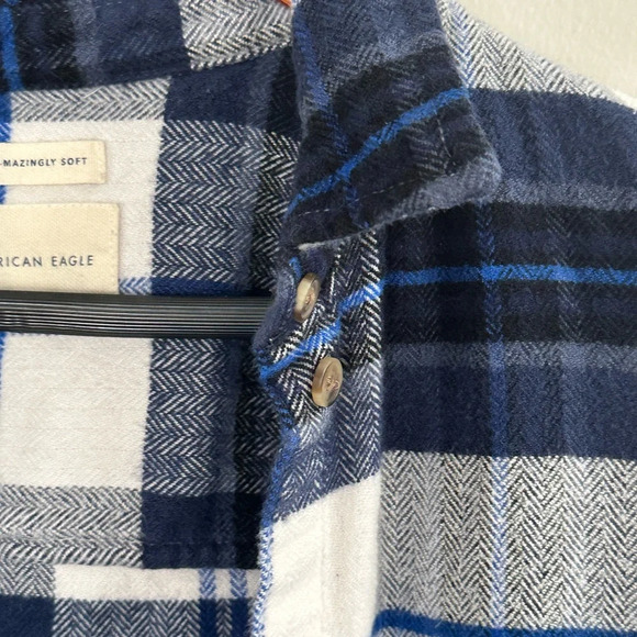 AMERICAN EAGLE button down shirt - Picture 4 of 4
